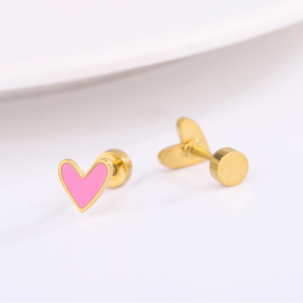 18K Gold and Pink Enamel Heart Stud Earrings